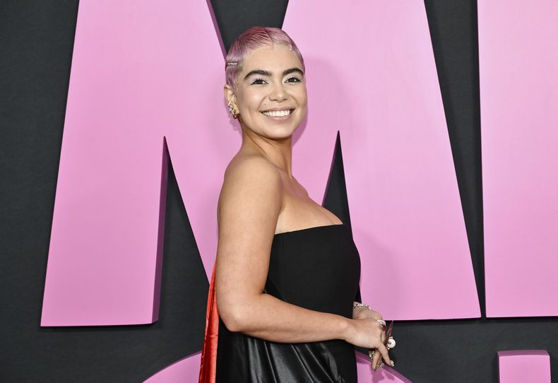 Aulii Cravalho asiste al estreno mundial de Mean Girls en el cine AMC Lincoln Square el lunes 8 de enero de 2024, en Nueva York. (Evan Agostini/Invision/AP)