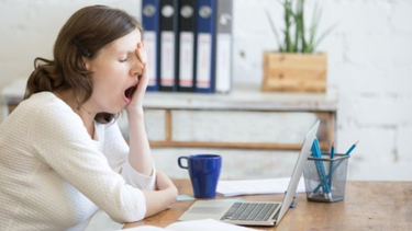 hipotiroidismo: la glandula dormida que podria explicar por que siempre estas cansado y tienes frio