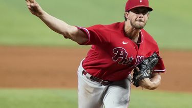 Filis blanquean a Marlins y barren serie de 3 juegos
