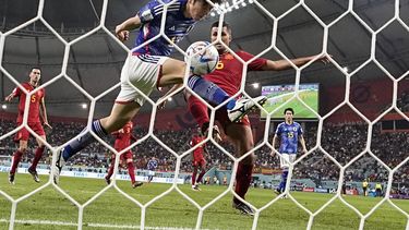 Japón vence a España pero ambas avanzan a octavos en Qatar