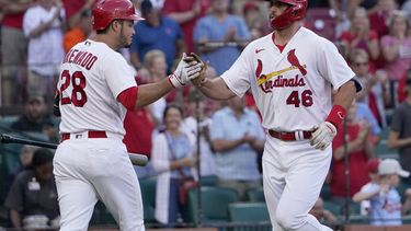 Yepez y Goldschmidt comandan paliza de Cardenales a Marlins