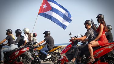 la caravana del ridiculo