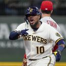 Woodruff recupera la forma; Cerveceros vencen a Cardenales