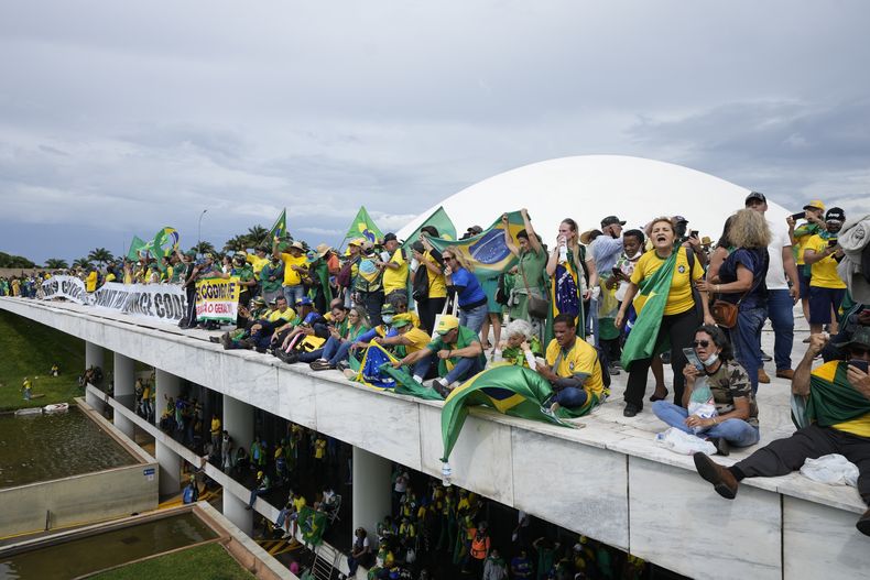 AMS-GEN BRASIL-BOLSONARO-COMPLOT