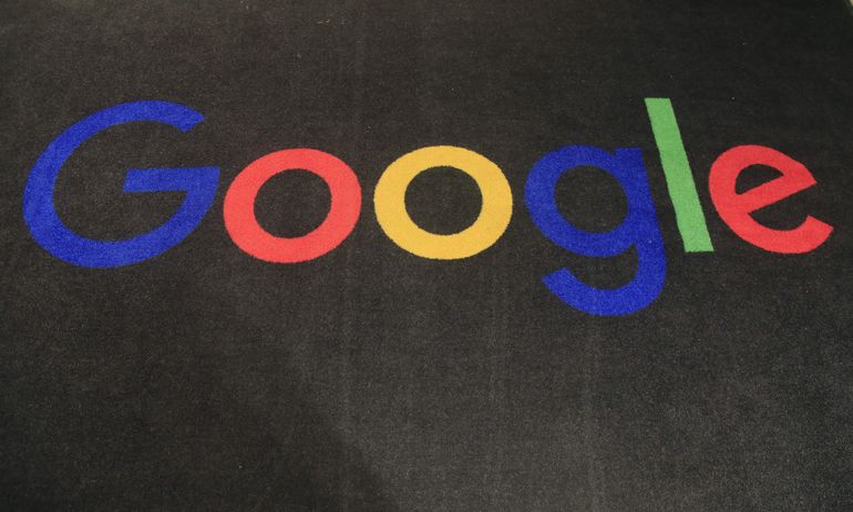 Google invertirá 1.000 millones en digitalización de India