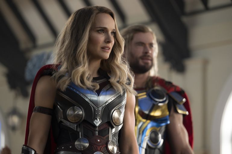 Reseña: “Thor: Love and Thunder” es cine puro y loco