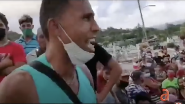 ¡abajo el minint!, gritan en emotivo funeral de musico asesinado a mano de un policia en baracoa