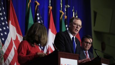 AP EXPLICA: Qué cosas cambian con el TLCAN 2.0
