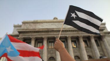 crece la factura de servicios prestados por asesores y abogados que laboran en la quiebra de puerto rico