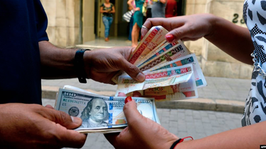 cuba permite depositos en efectivo en dolares americanos