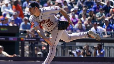 Verlander domina en triunfo de Astros 2-0 ante Mets