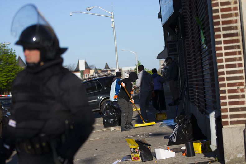 AMN-GEN_BALTIMORE-POLICIA_MUERTE-3.jpg