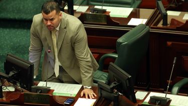 acusan a pierluisi de utilizar un subterfugio para no firmar la reforma laboral