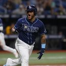 Rays ganan a Piratas 4-3 en 10 entradas con hit de Ramírez