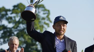 Schauffele gana el Travelers tras doble bogey de Theegala
