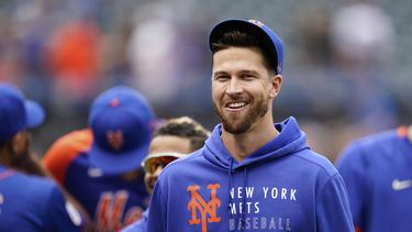 DeGrom queda fuera por tiempo significativo ante dolencia