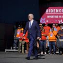 El presidente Joe Biden en la Tioga Marine Terminal en Filadelfia, el 13 de octubre de 2023. (Foto AP/Evan Vucci)