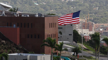 Embajada de EEUU suspende emisión de visas turistas en Venezuela
