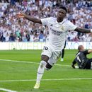 Vinicius y Rodrygo mantienen a Real Madrid con paso perfecto
