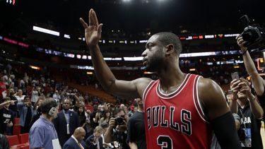 Wade gana en su regreso a Miami