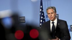El secretario de Estado de Estados Unidos, Antony Blinken, hace declaraciones antes de una reunión en la sede de la OTAN en Bruselas el miércoles 13 de noviembre de 2024. (AP Foto/Virginia Mayo)
