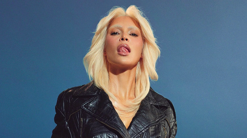 La audaz producción fotográfica de Kim Kardashian para la revista Interview