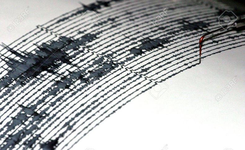 12937054-sismograma-registro-visual-de-los-terremotos-y-la-actividad-sísmica.jpg