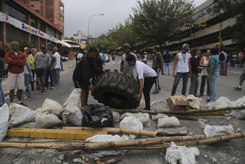 AMS-GEN_VENEZUELA-CRISIS_POLITICA-2.jpg