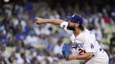 Gonsolin, Dodgers 4-hit revamped Padres in 8-1 win