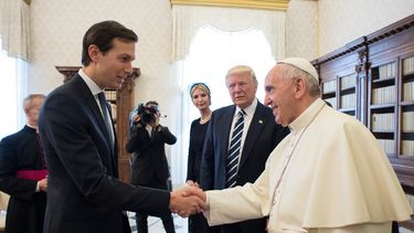 Abogada: Kushner dispuesto a cooperar con FBI