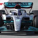 McLaren lidera la primera jornada de tests en España
