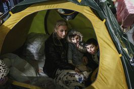medicos sin fronteras salen de polonia sin ver a migrantes