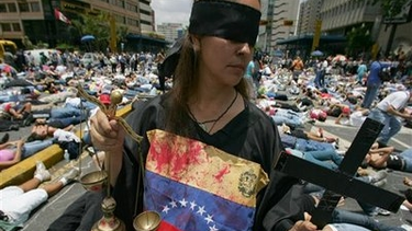 americateve | El hallazgo de los restos de tres personas descuartizadas en diferentes puntos de Caracas en menos de un mes ha disparado las alarmas en Venezuela