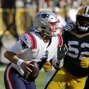 Quarterback Zappe entrena extra ante posible titularidad