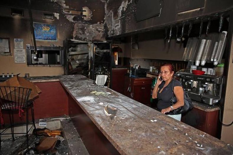 Shortys Cafeteria, es propiedad de Ana Fuentes, vecina de Pembroke Pines, de acuerdo con el Departamento de Archivos Estatales de la Florida.