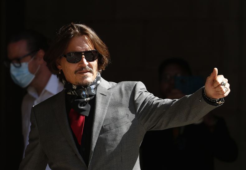 ESP-CEL_GBRETAÑA-JOHNNY_DEPP-0.jpg