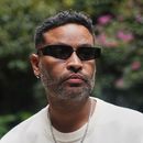 El reggaetonero puertorriqueño Zion posa para un retrato en la Ciudad de México, el 25 de septiembre de 2025. (Foto AP/Jon Orbach)