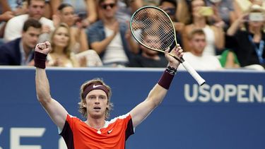 Rublev avanza a cuartos en el US Open