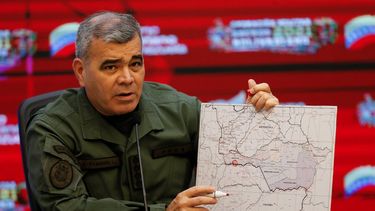 crisis en la frontera con colombia: ya son ocho los militares venezolanos muertos en combate contra la disidencia de las farc