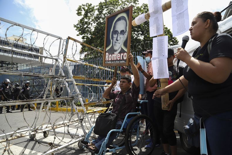 AMC-GEN EL SALVADOR-PROTESTA