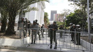 lo ultimo: constituyente critica a eeuu por sanciones