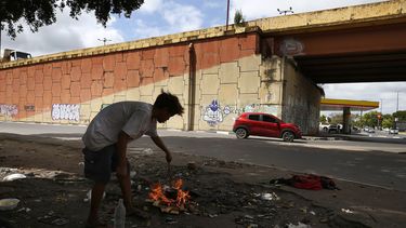 Crisis de salud lleva a yanomamis de Brasil a las calles