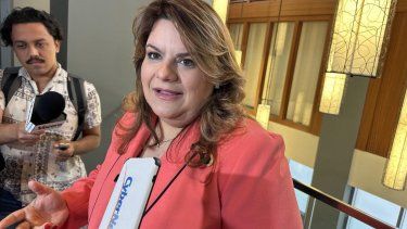 Comisionada residente destaca inversión federal para Observatorio de Arecibo
