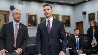 Secretario de EEUU pide más fondos frente a ola de migrantes