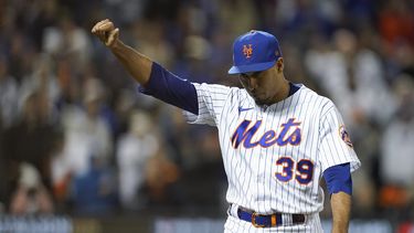 Mets doblegan a Padres y sobreviven
