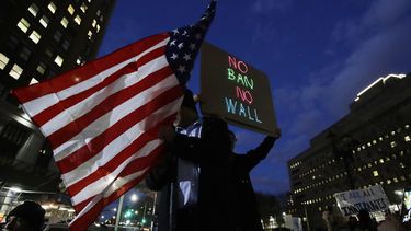 trump: cuando un pais no decide quien puede o no ingresar esta en grandes problemas