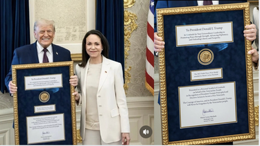 maria corina machado le regalo su medalla del premio nobel de la paz a donald trump