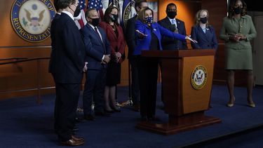 Pelosi: Comisión independiente examinará asalto al Capitolio