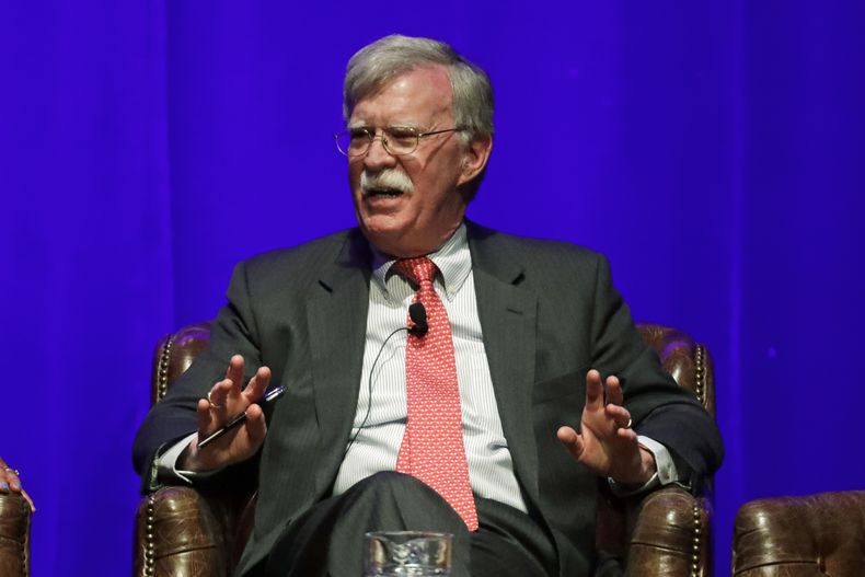 AMN-GEN_BOLTON-LIBRO-1.jpg