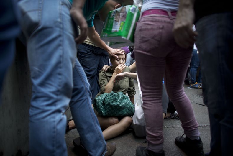 REP-GEN_VENEZUELA-CUBRIENDO_LA_CRISIS-0.jpg